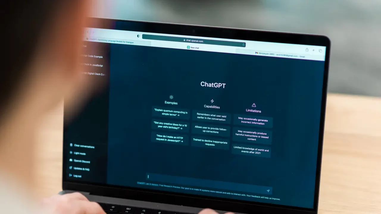 El DHS ordenó a OpenAI compartir datos de usuarios en la primera orden judicial conocida para solicitudes de ChatGPT