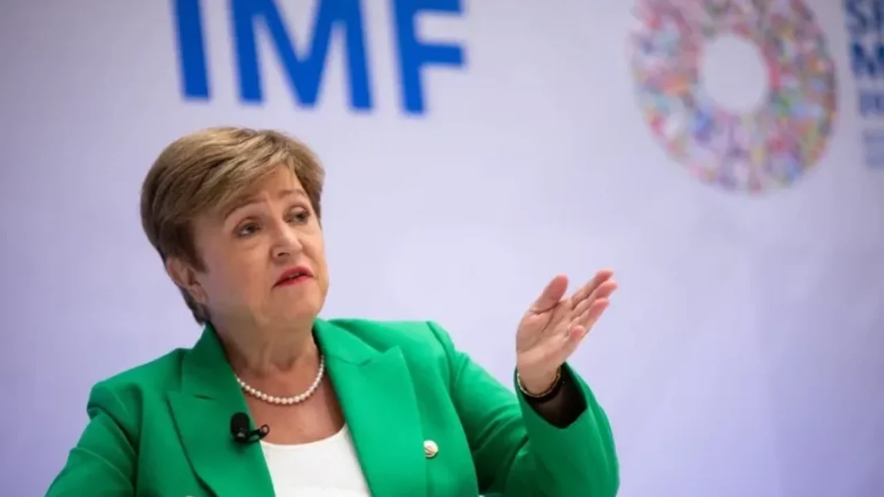 El FMI advierte sobre la posibilidad de una corrección ‘desordenada’ del mercado mundial