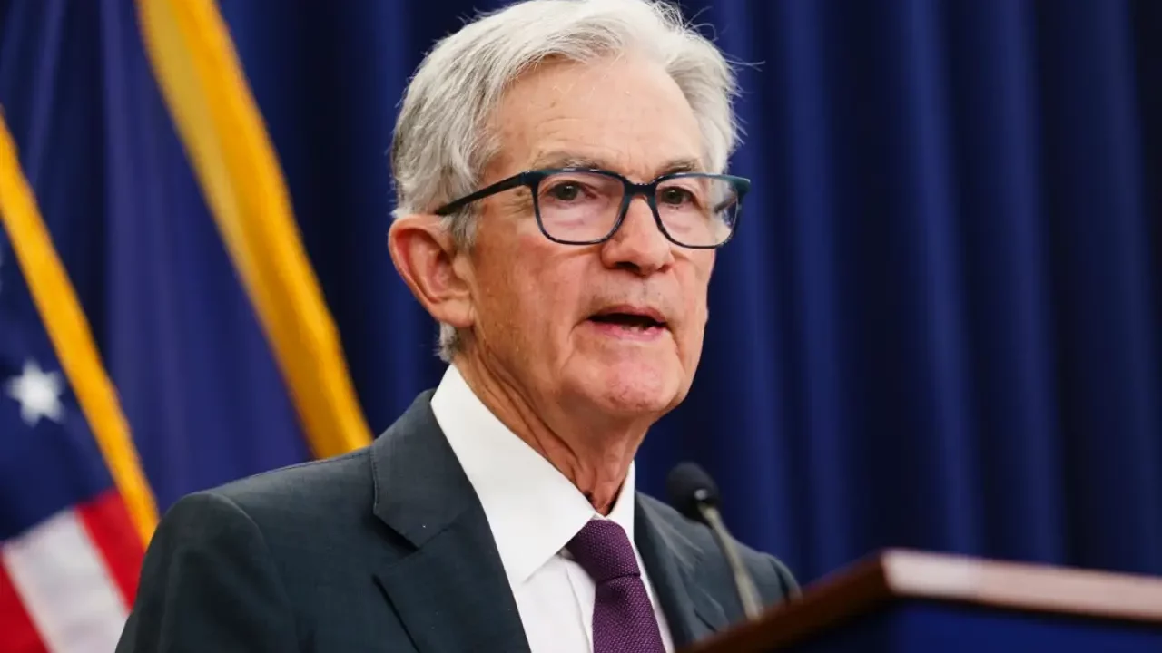 Fed recorta tasa de interés en 25 puntos