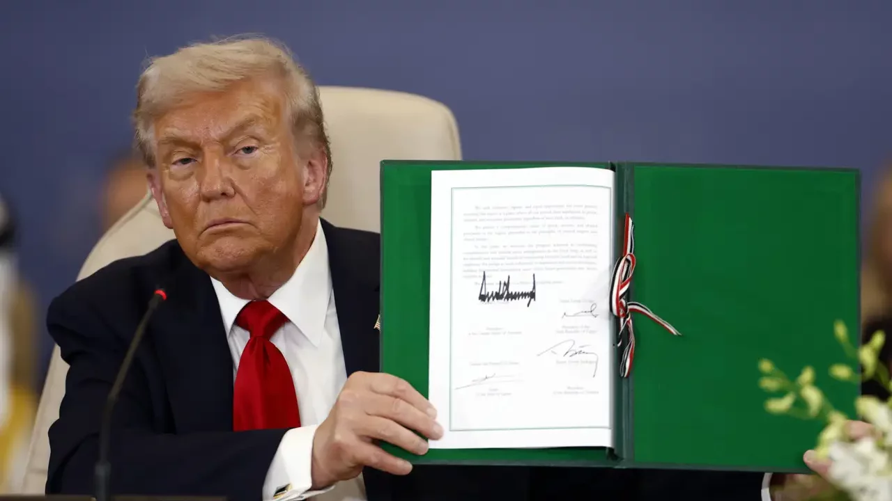 Trump afirma que Tierra Santa está en paz tras intercambio de últimos rehenes israelíes por detenidos palestinos