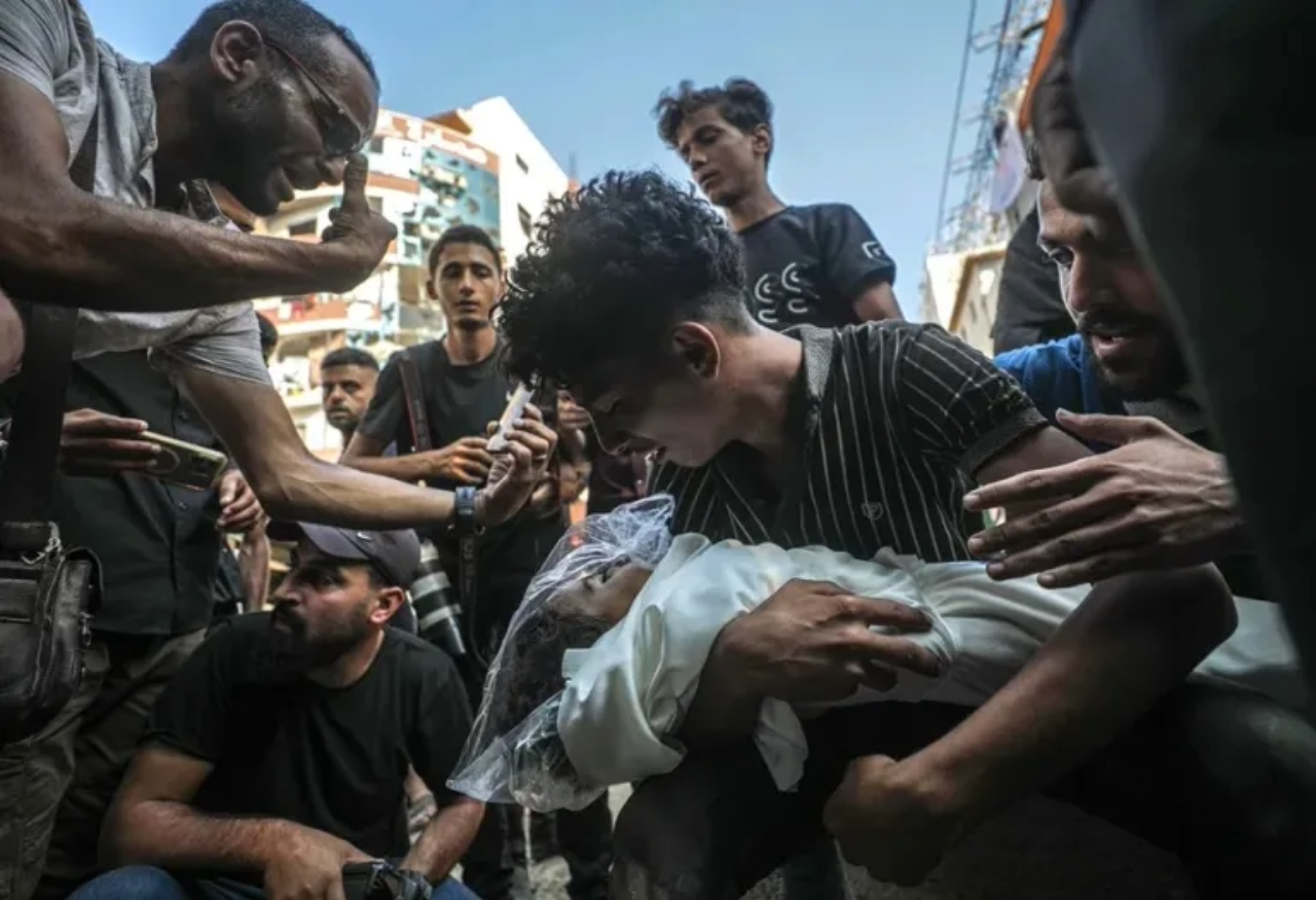 ¿En qué consiste el acuerdo para el alto el fuego en Gaza, las incógnitas y sus principales riesgos? Te contamos