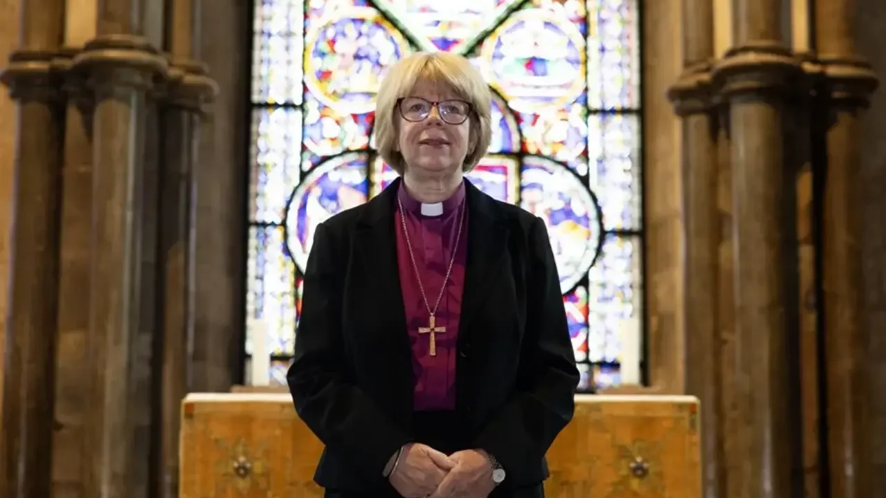 La Iglesia de Inglaterra nombra a una mujer arzobispo de Canterbury, la primera en 1,400 años