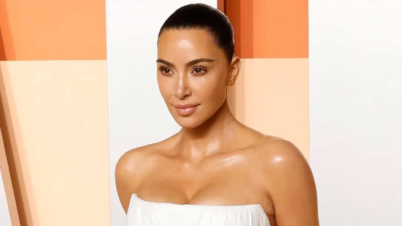 Kim Kardashian niega que no deja a Kanye West ver a sus hijos