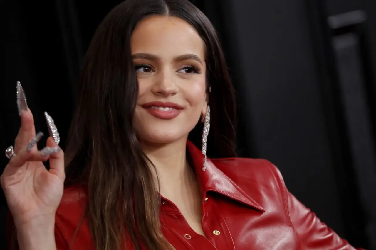 Rosalía y Bad Bunny, en la lista de los mejores discos de 2025 del New York Times