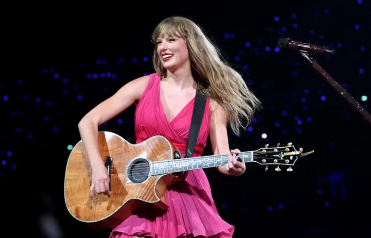 El documental y la película del concierto de Taylor Swift ‘Eras ​​Tour’ se emitirán en Disney+ en diciembre