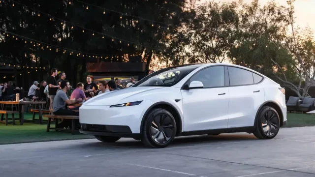 Tesla-conducción autónoma-Europa