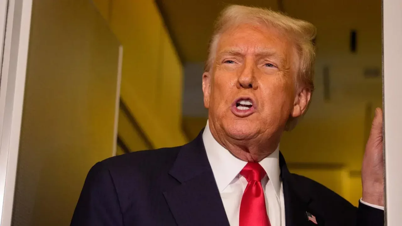 ‘Eliminen la obstrucción parlamentaria’: Trump exige a los republicanos que recurran a la ‘opción nuclear’ y pongan fin al cierre del gobierno
