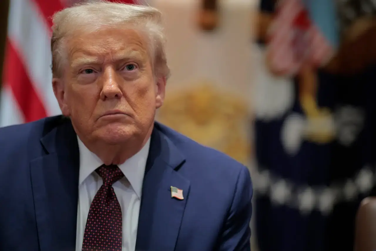 Trump consideraría un rescate agrícola de 10 mil mdd mediante aranceles