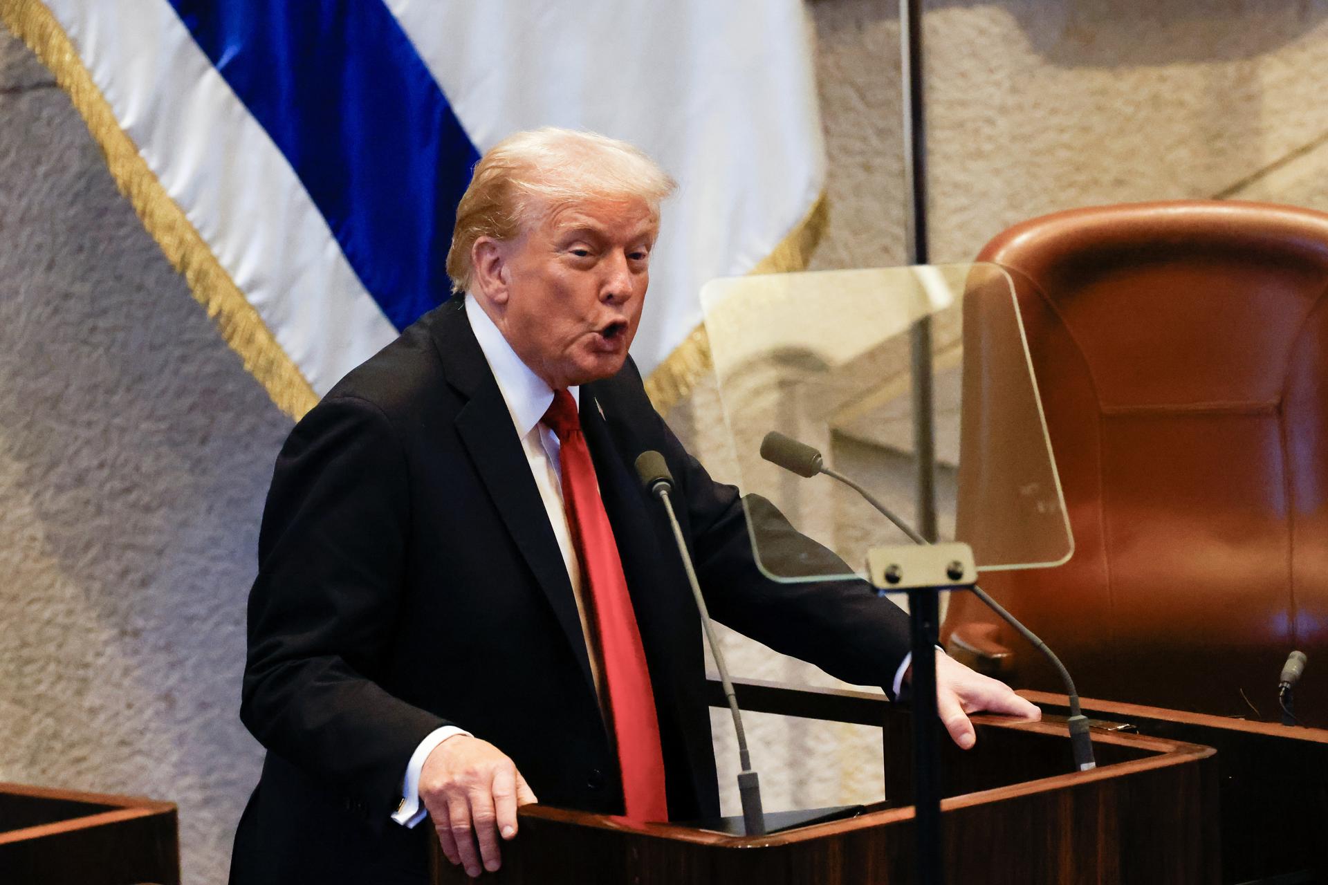 Trump critica ataque ucraniano a residencia de Putin y su posible impacto en acuerdos de paz