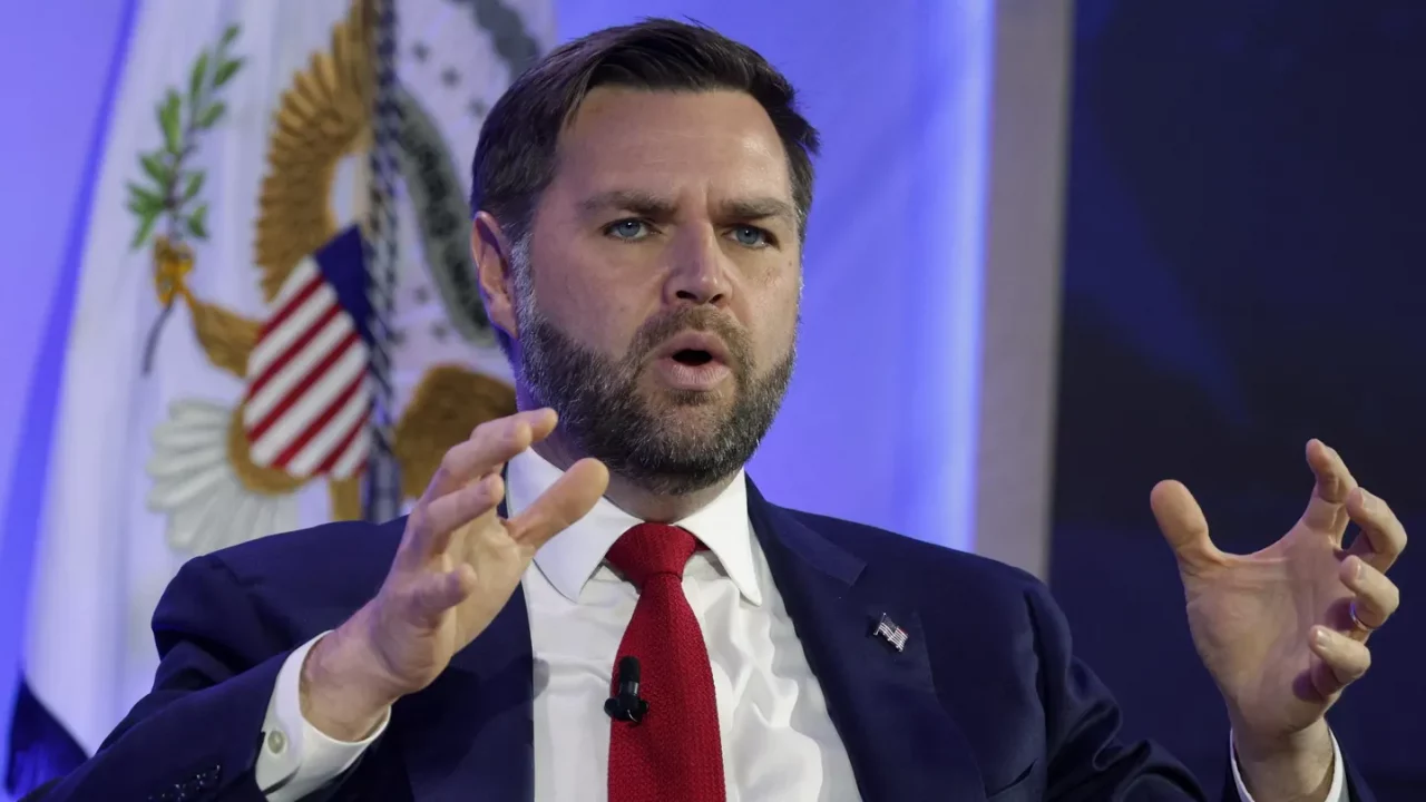 Vance dice que hablará con Trump sobre 2028 después de las elecciones de mitad de mandato