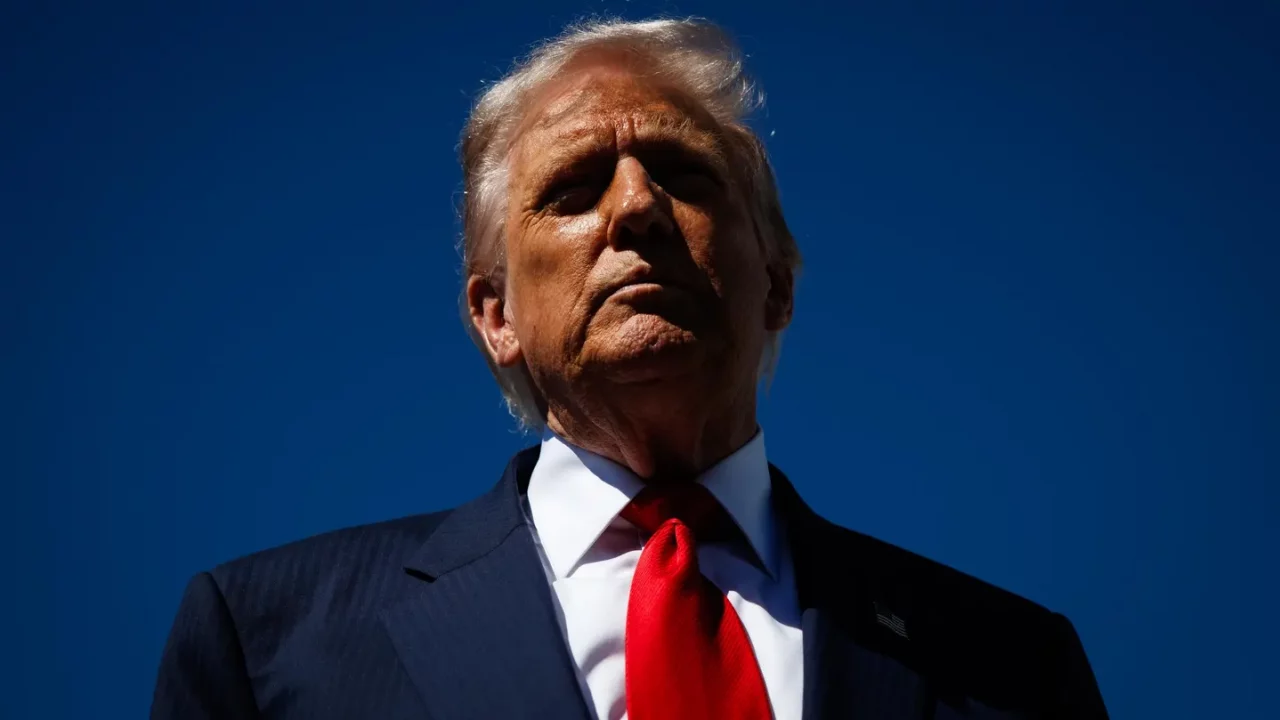 Trump dice que los republicanos perdieron porque su ‘nombre no estaba en la boleta’, y también culpa al cierre