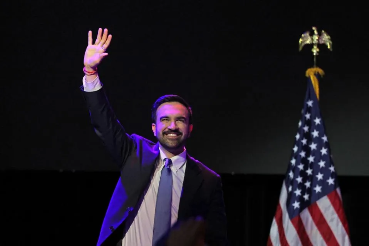 Elecciones en Nueva York: Zohran Mamdani gana y lo califica como un ‘mandato para el cambio’