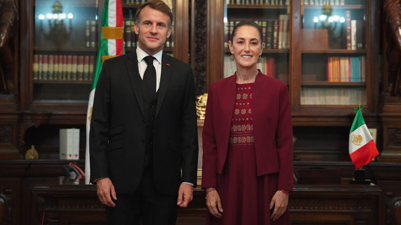 Sheinbaum recibe a Macron en Palacio Nacional