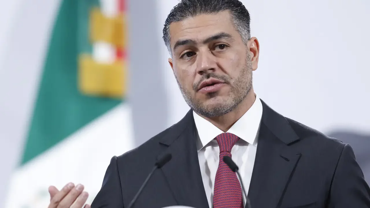 García Harfuch descarta vínculo de escoltas de alcalde de Uruapan con el  crimen organizado