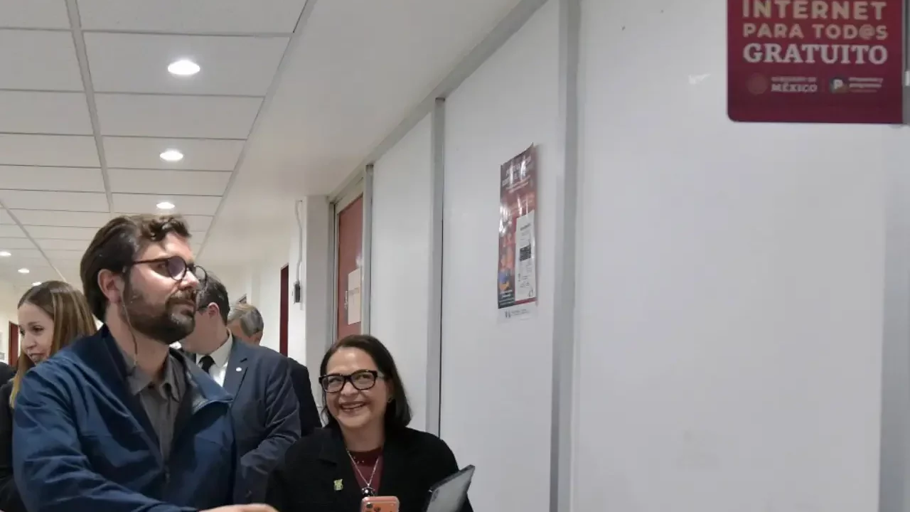 Busca CFE dar internet a 3,180 clínicas del IMSS Bienestar en más de 1,000 municipios