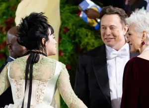Musk-Billie Eilish
