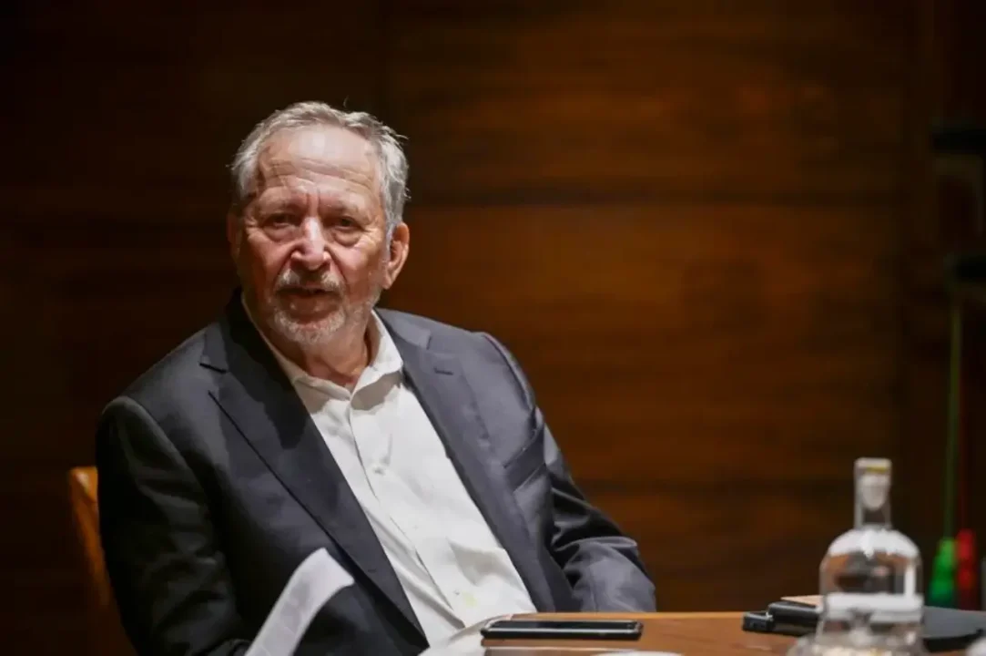 Larry Summers renuncia al consejo de administración de OpenAI tras publicación de correos electrónicos de Epstein