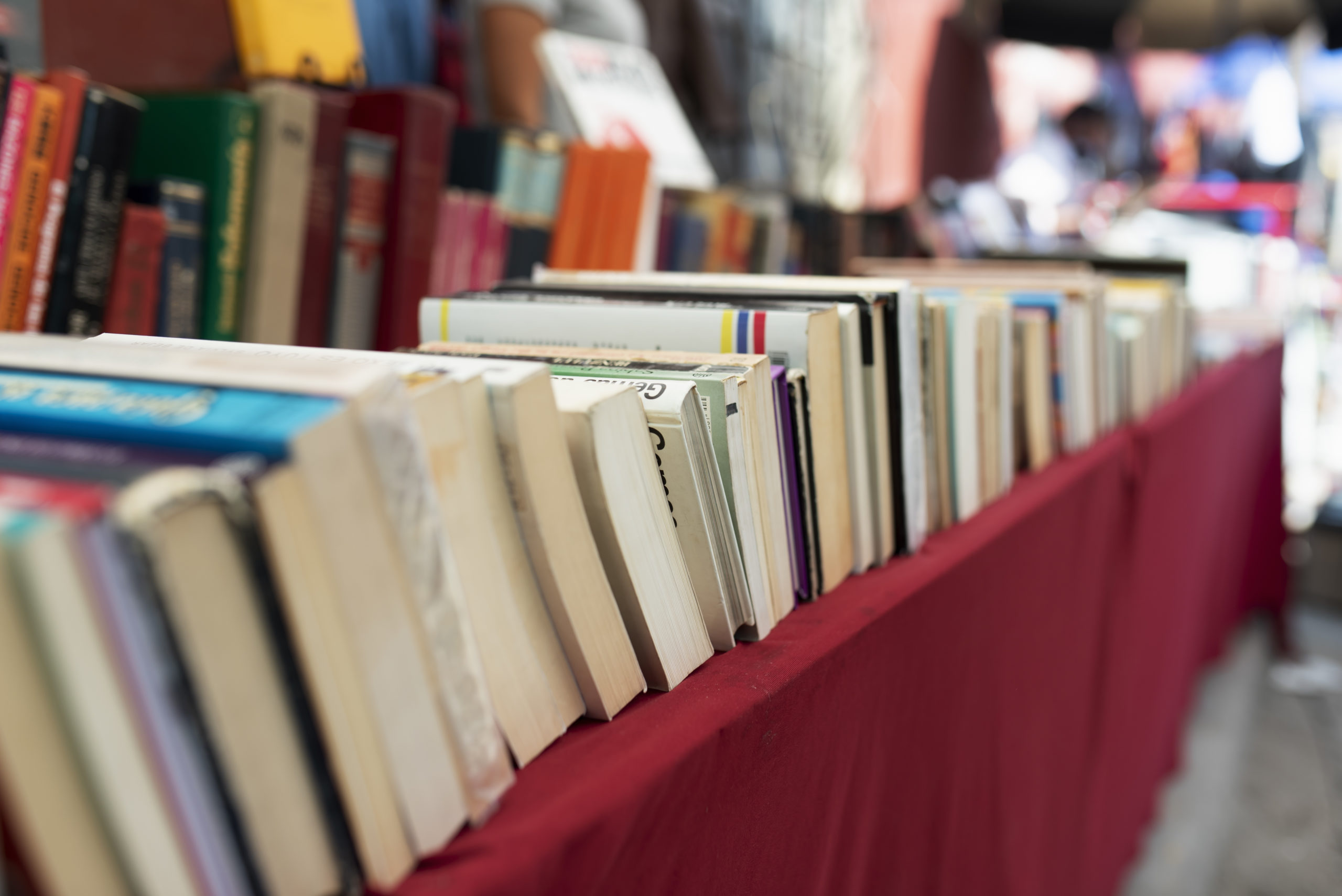 La Feria Internacional del Libro de Guadalajara rompe barreras lingüísticas al tener a Barcelona como su invitada ‘especial’