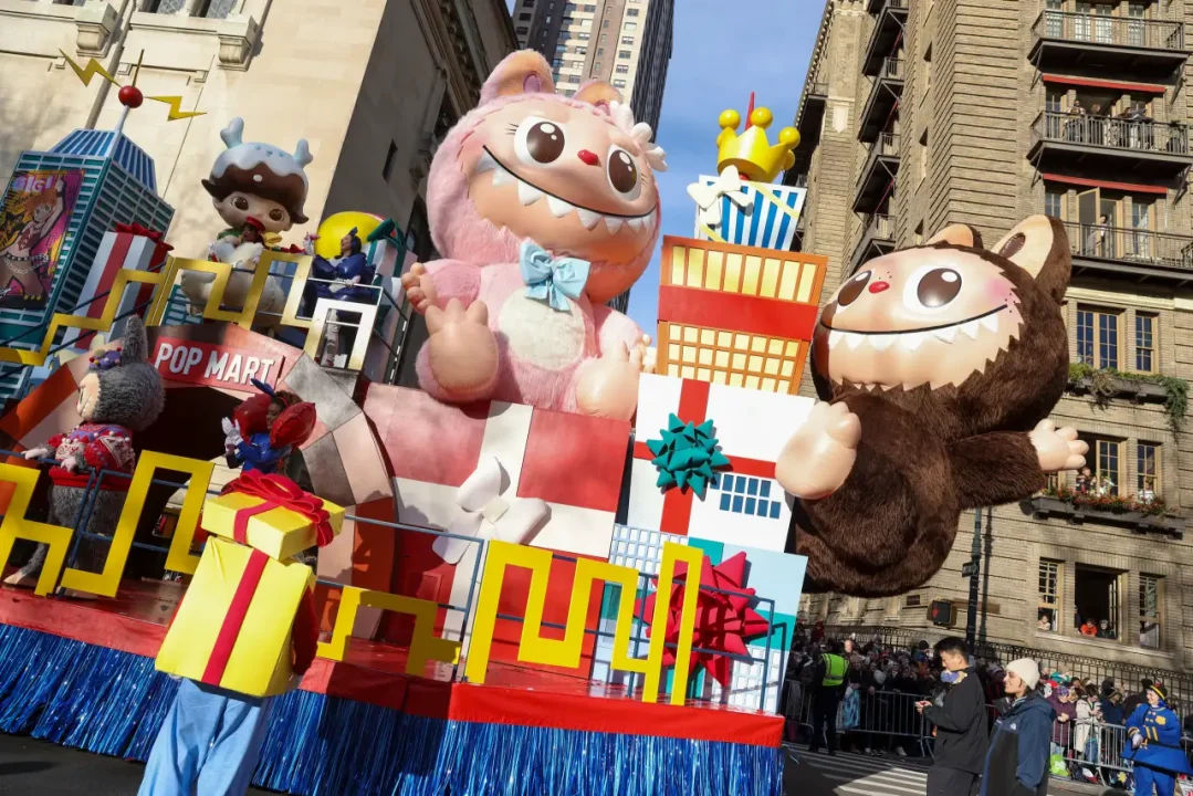 Los Labubus participan por primera vez en desfile de Día de Acción de Gracias en Nueva York