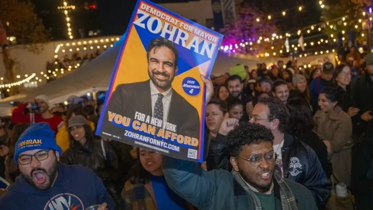 Demócratas arrasan en primeras elecciones importantes de EU, segundo mandato de Trump sufre revés
