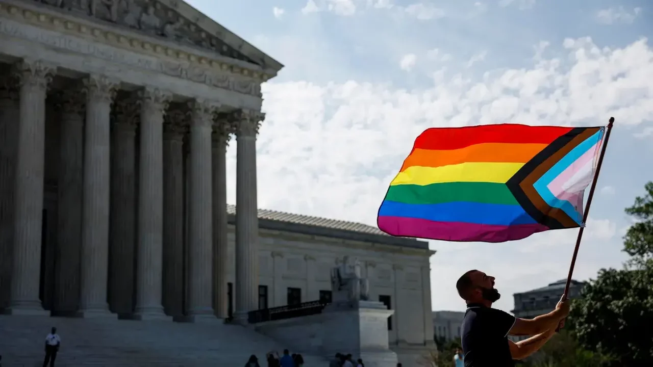 La Corte Suprema no considerará revocar el matrimonio igualitario