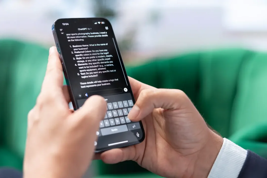 Un periodista del New York Times demanda a Google, xAI y OpenAI por el entrenamiento de chatbots