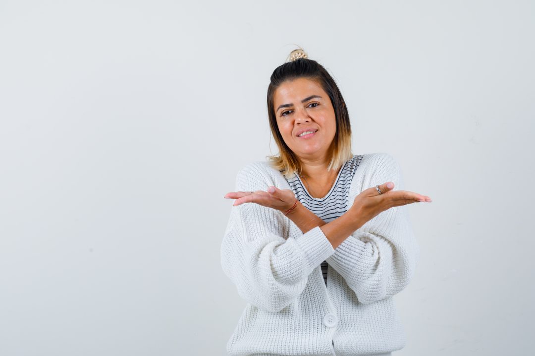 Lanzan sistema de IA para que personas con ELA que pierden el habla puedan conversar