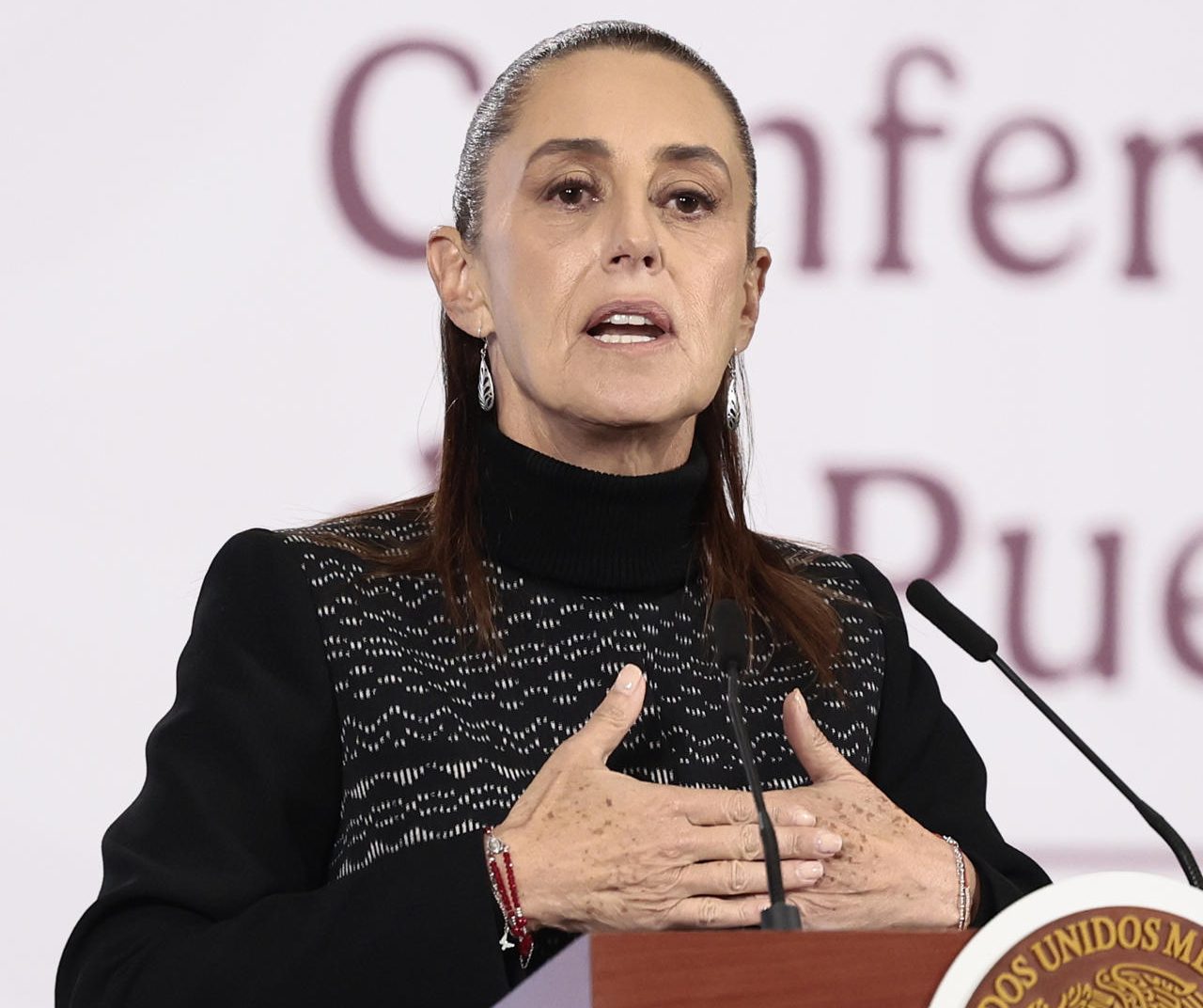 Sheinbaum agradece a Brasil por resguardar la embajada de México en Perú tras ruptura diplomática
