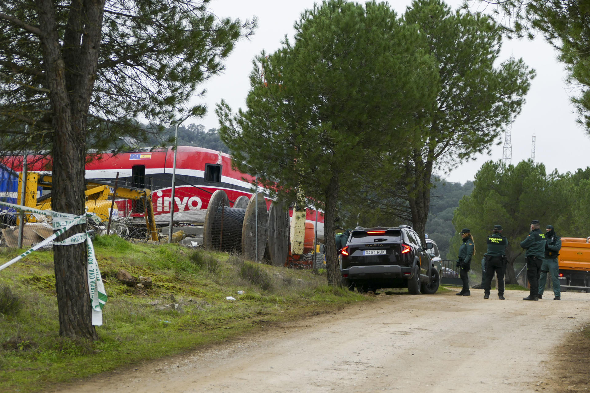 Una parte encontrada cerca del lugar del accidente ferroviario en España podría estar ausente de chasis inferior, según los expertos