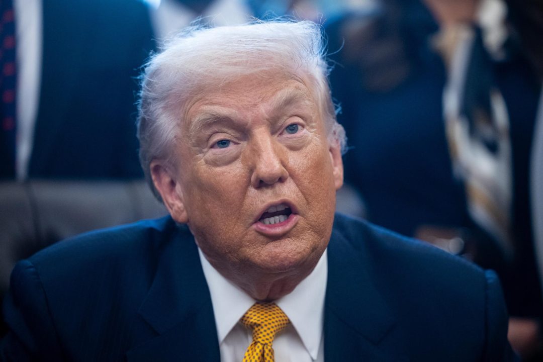 Trump dice que Zelenski, y no Putin, frena un acuerdo de paz en Ucrania