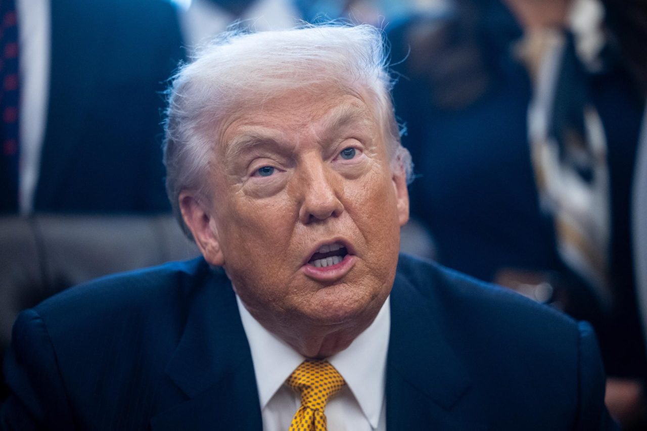 Trump dice que Zelenski, y no Putin, frena un acuerdo de paz en Ucrania