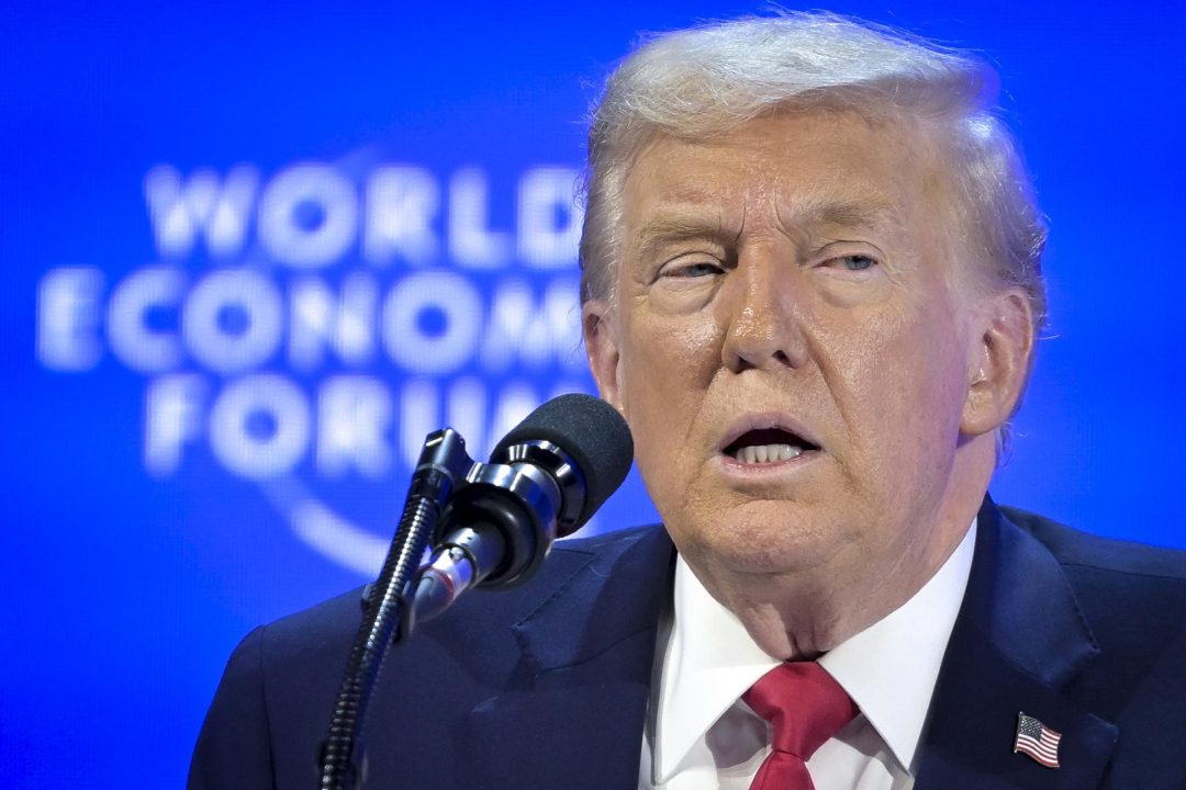 Trump anuncia acuerdo sobre Groenlandia y retira amenaza arancelaria