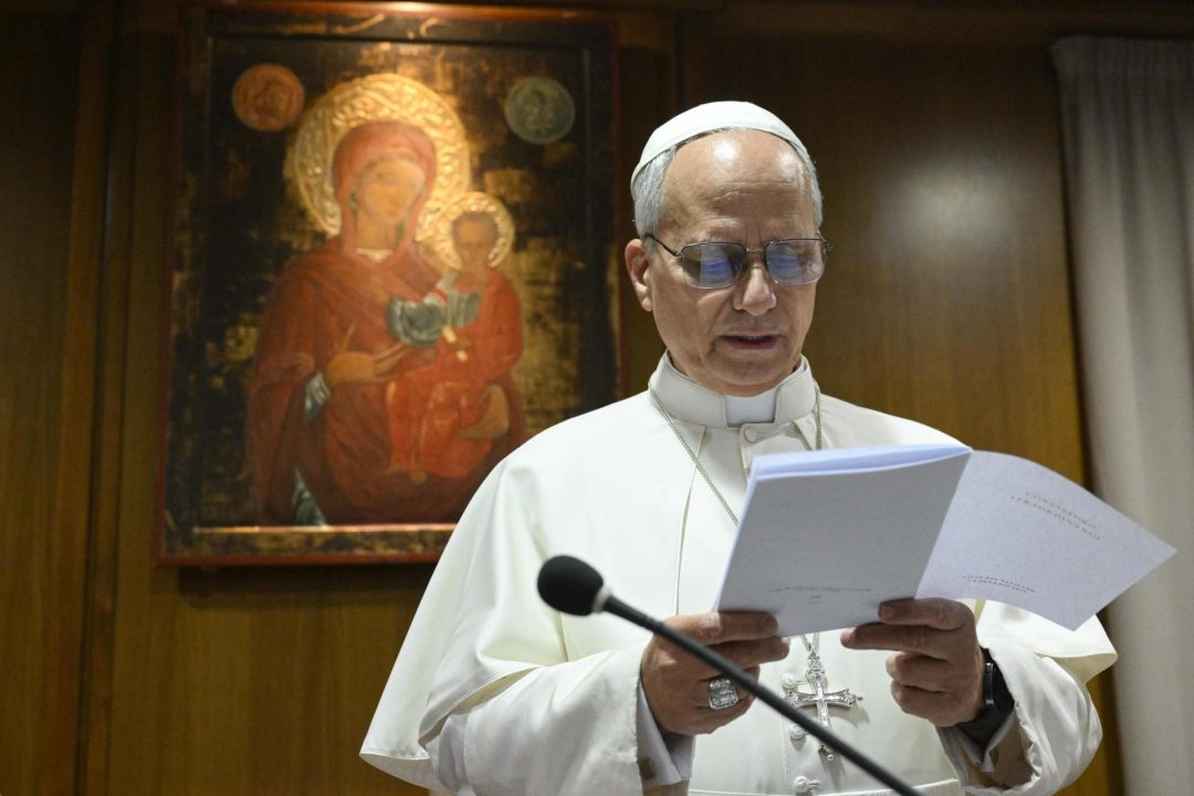 Papa León insta a los cardenales católicos a crear una Iglesia más inclusiva