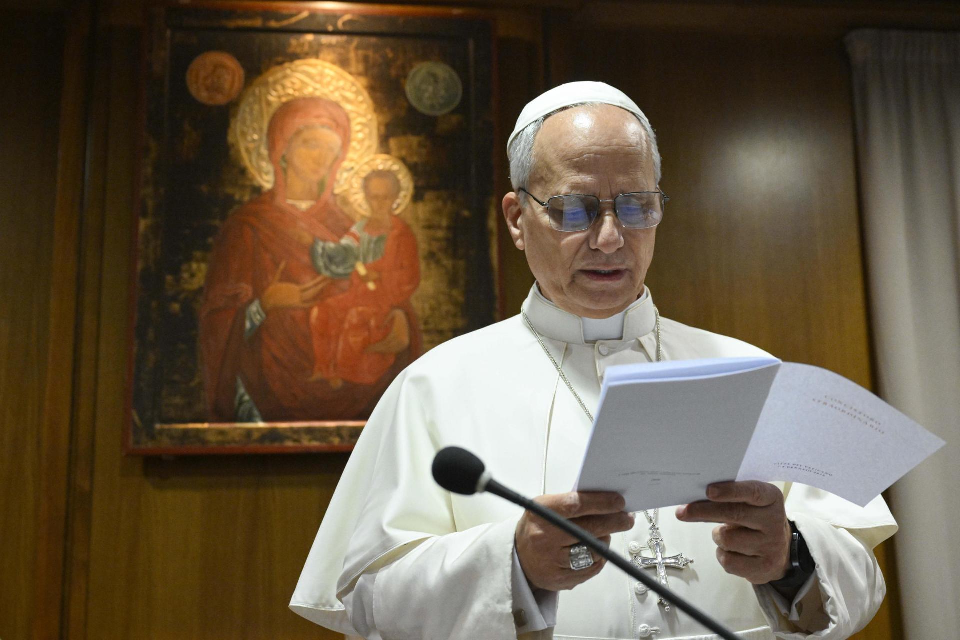 Papa León insta a los cardenales católicos a crear una Iglesia más inclusiva
