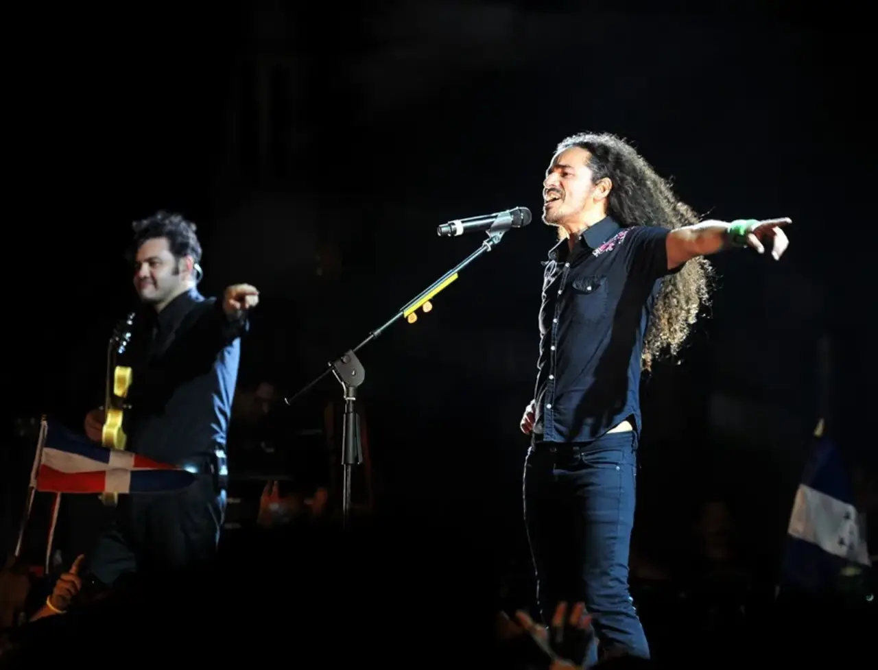 Café Tacvba pide a disqueras retirar su música de Spotify