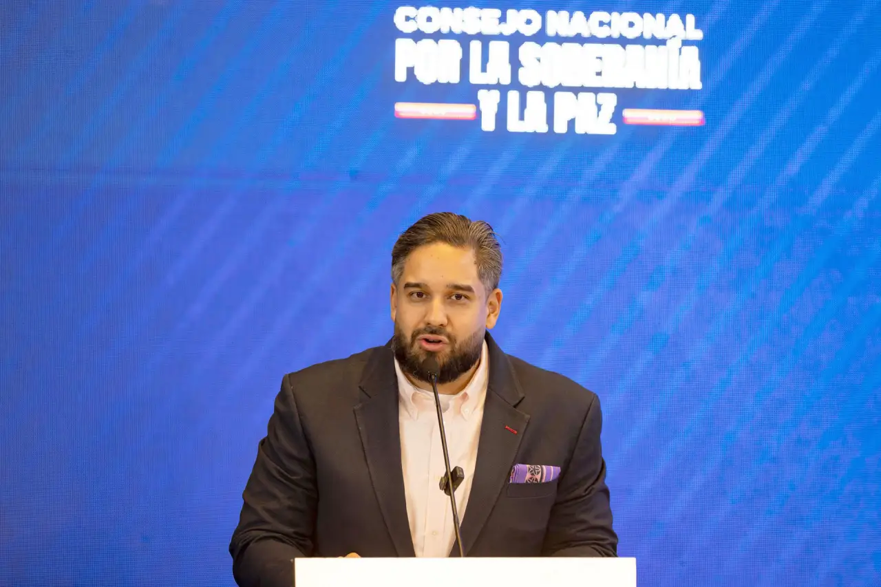 Hijo de Maduro denuncia que su familia ‘es perseguida’ y confía en la libertad de su padre