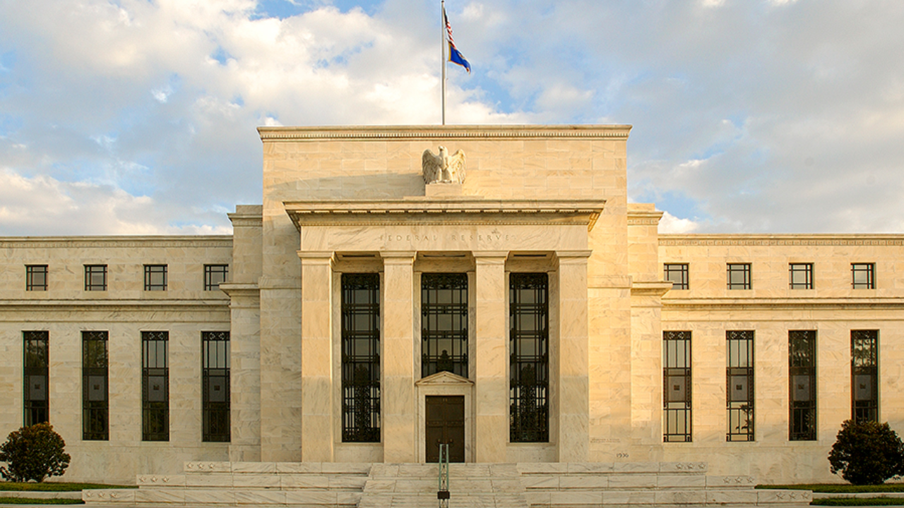 Un nuevo día en la Fed, pero el panorama político es incierto para Warsh, Trump y EU