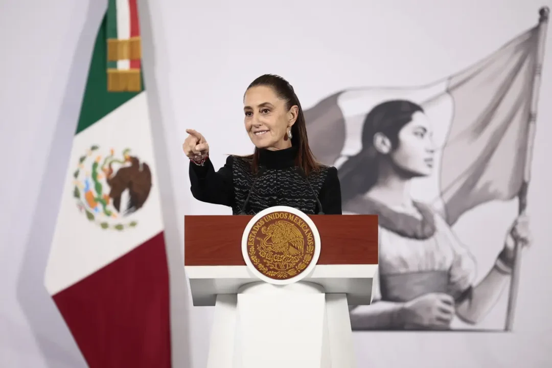 Sheinbaum destaca que desempleo en México está en niveles ‘más bajos’ a finales de 2025