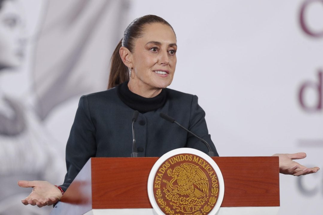 Sheinbaum respalda llegada a la SEP de exjefe de Migración, Garduño, ligado a muerte de migrantes
