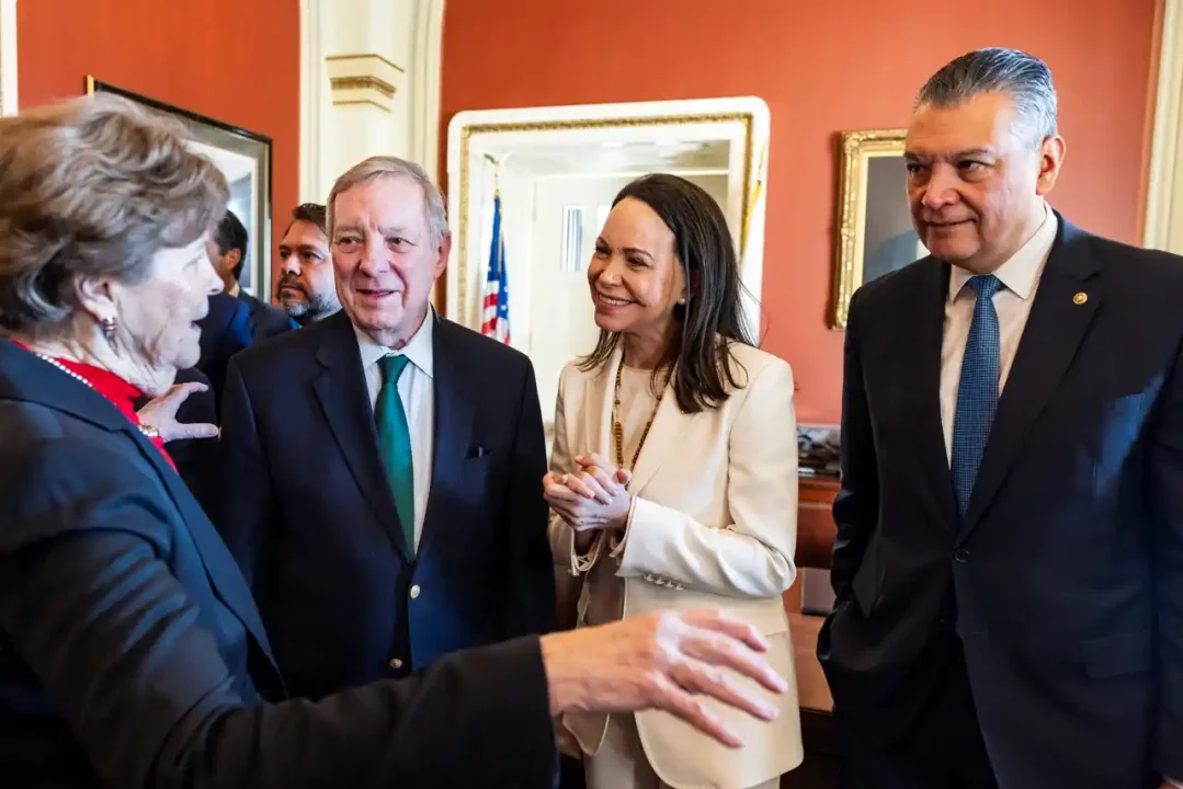 Trump está totalmente comprometido con libertad de venezolanos: María Corina
