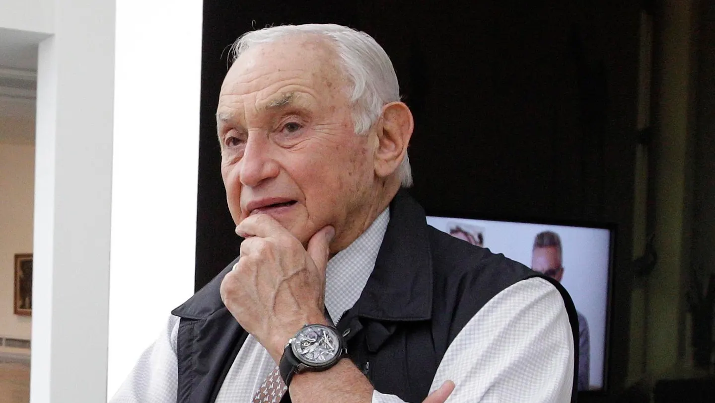 Les Wexner dice al Congreso que fue a la isla de Epstein, pero niega haber hecho algo indebido