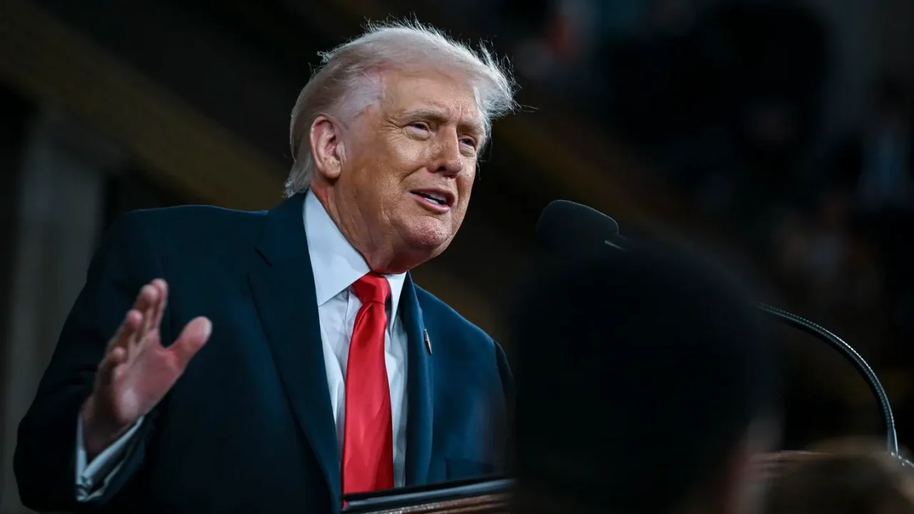 Truth Social de Trump podría convertirse en una empresa independiente mientras la matriz lanza una escisión
