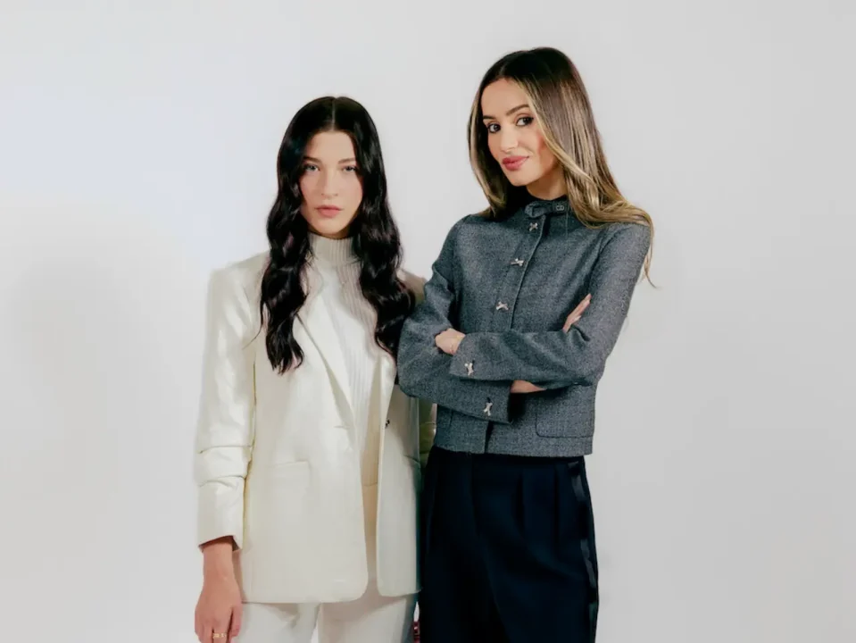 Así fue como Phoebe Gates y Sophia Kianni recaudaron 35 mdd con la esperanza de crear un unicornio de compras basado en IA
