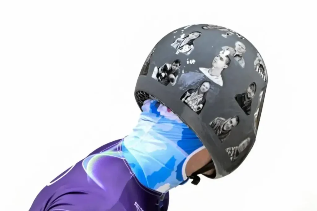 Casco Vladyslav