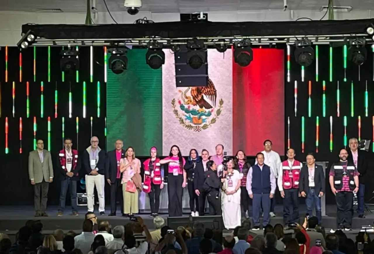 De la defensa del INE a la boleta: el reto político de SomosMX