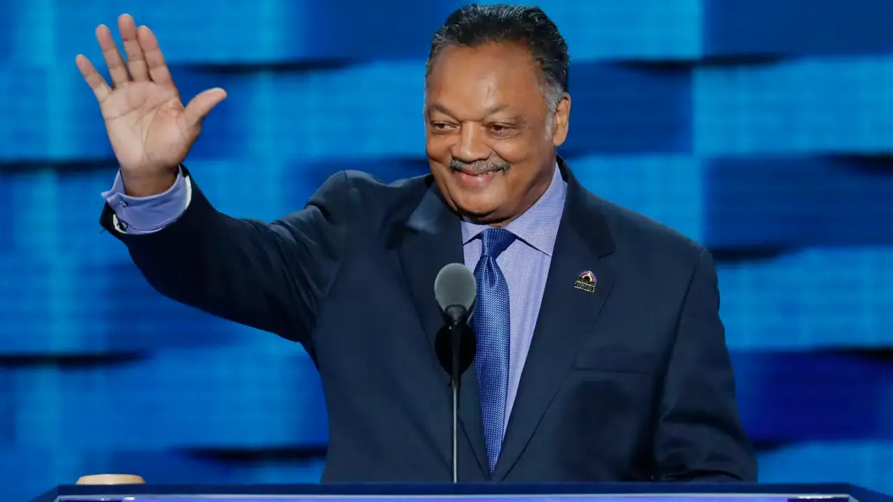 Jesse Jackson, ícono de los derechos civiles, fallece a los 84 años