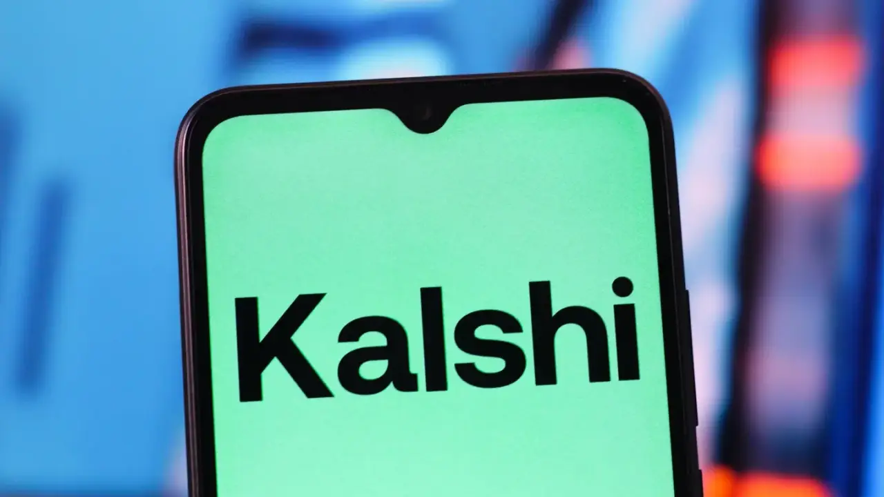 Se apostaron más de mil millones de dólares a través de Kalshi durante el Super Bowl: 100 millones de dólares solo en la primera canción de Bad Bunny