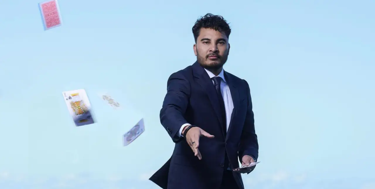 Este emprendedor de alto vuelo se convirtió en multimillonario gracias a su casino en línea; ahora su suerte podría haberse acabado