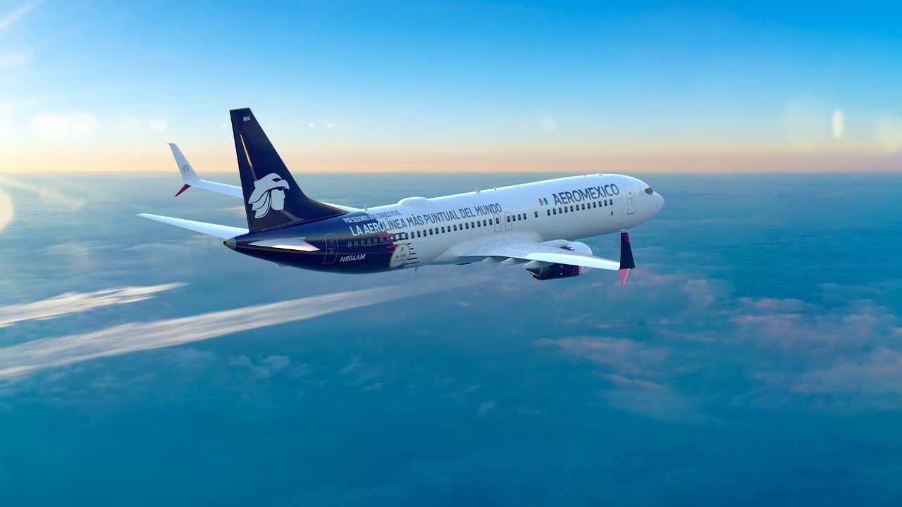Aeroméxico se afianza como la aerolínea con la mejor puntualidad a nivel global