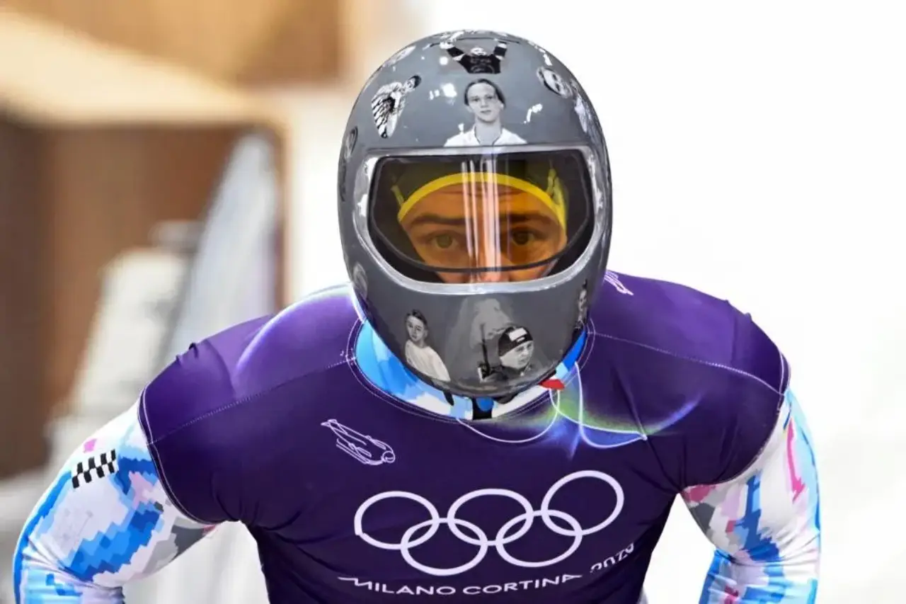 Atleta ucraniano es descalificado de los Juegos Olímpicos de Invierno por un casco que representa a personas asesinadas en la guerra de Rusia